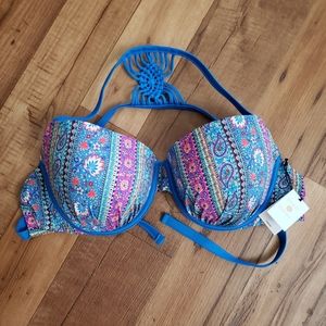 Woman's Cabana Light Lift Macrame Back Bikini Top